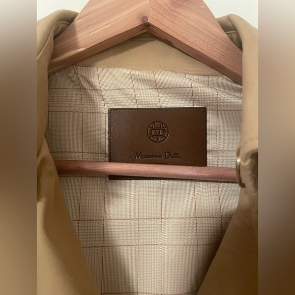 Massimo Dutti trench coat - Picture 4 of 8